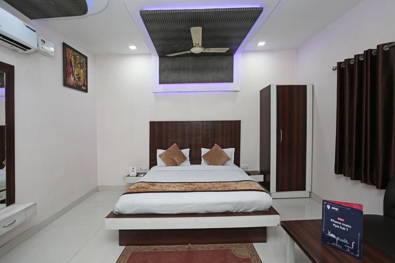 Oyo 3202 Hotel Gayatri Residency Agra  Exterior foto