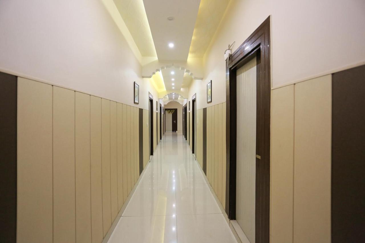 Oyo 3202 Hotel Gayatri Residency Agra  Exterior foto